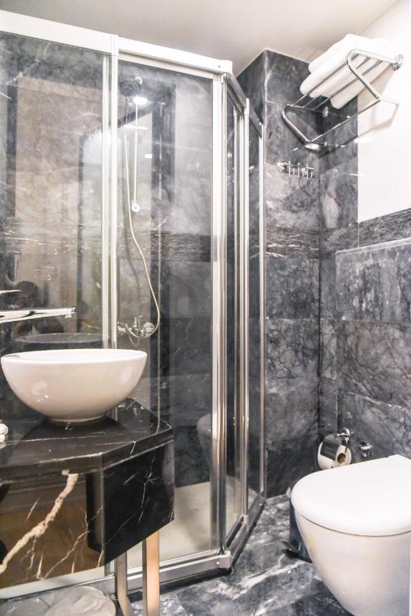 Luxir Hotel Istambul Exterior foto
