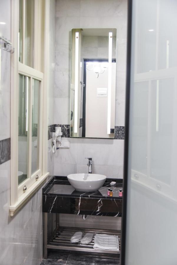 Luxir Hotel Istambul Exterior foto